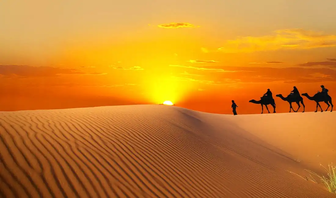 Tour de Aventura de 4 Días al Sahara